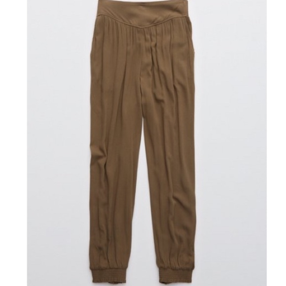 Aerie Homebody Jogger in Olive Thermal